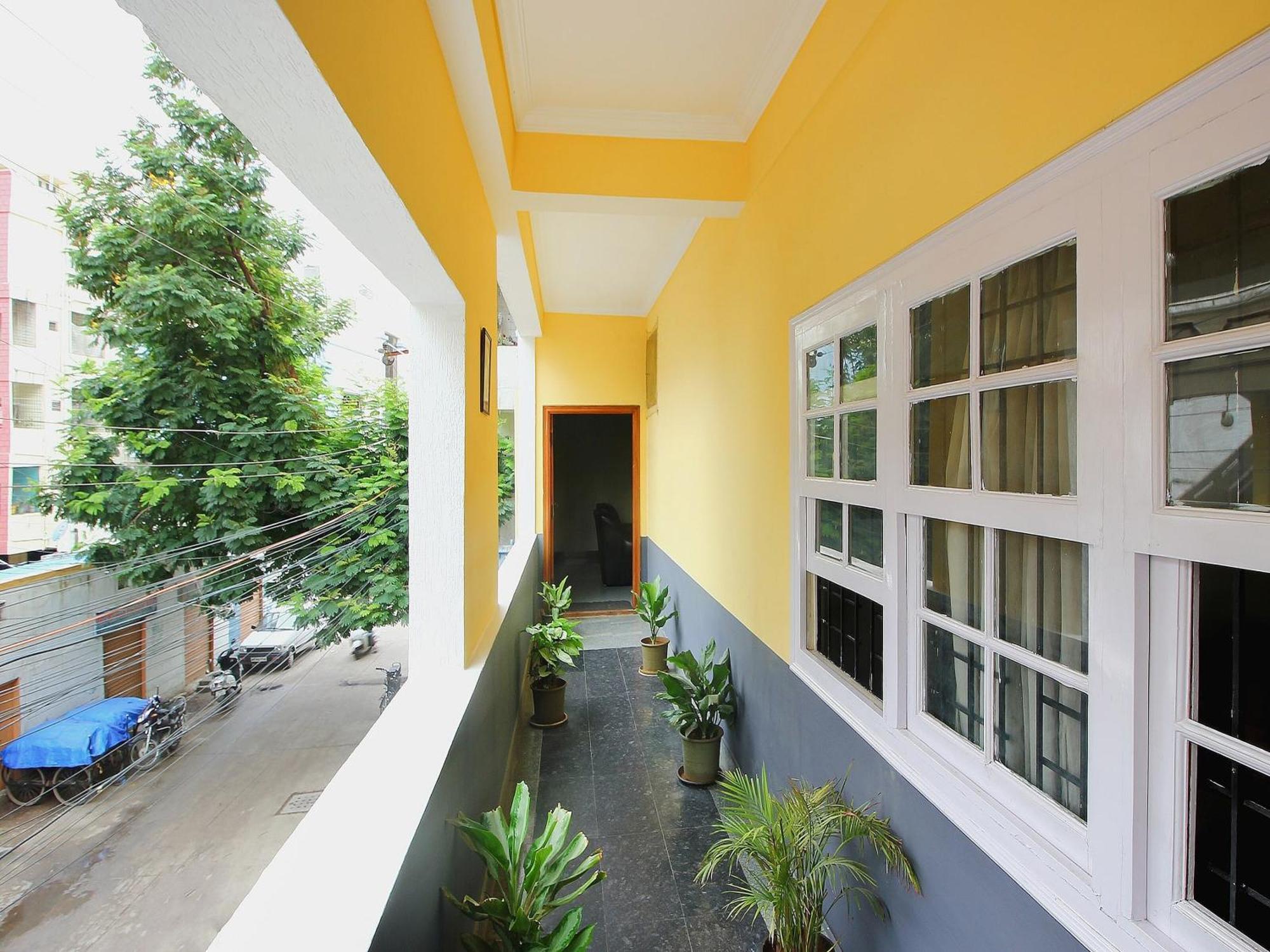 Super Collection O Begumpet Formerly Alpine Glow Sunrise Haiderabad Buitenkant foto