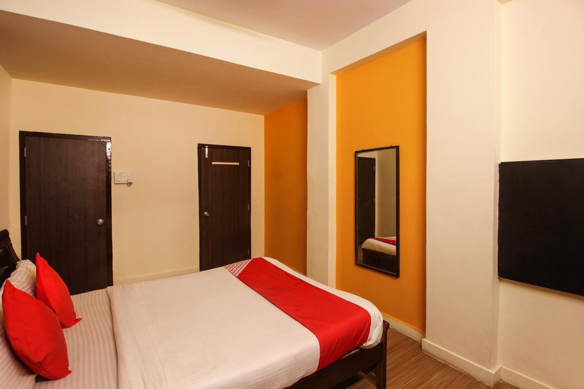 Super Collection O Begumpet Formerly Alpine Glow Sunrise Haiderabad Buitenkant foto