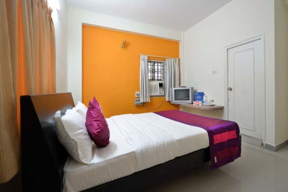 Super Collection O Begumpet Formerly Alpine Glow Sunrise Haiderabad Buitenkant foto