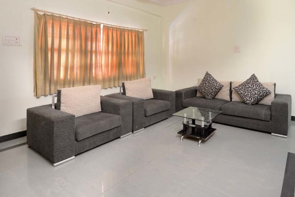 Super Collection O Begumpet Formerly Alpine Glow Sunrise Haiderabad Buitenkant foto